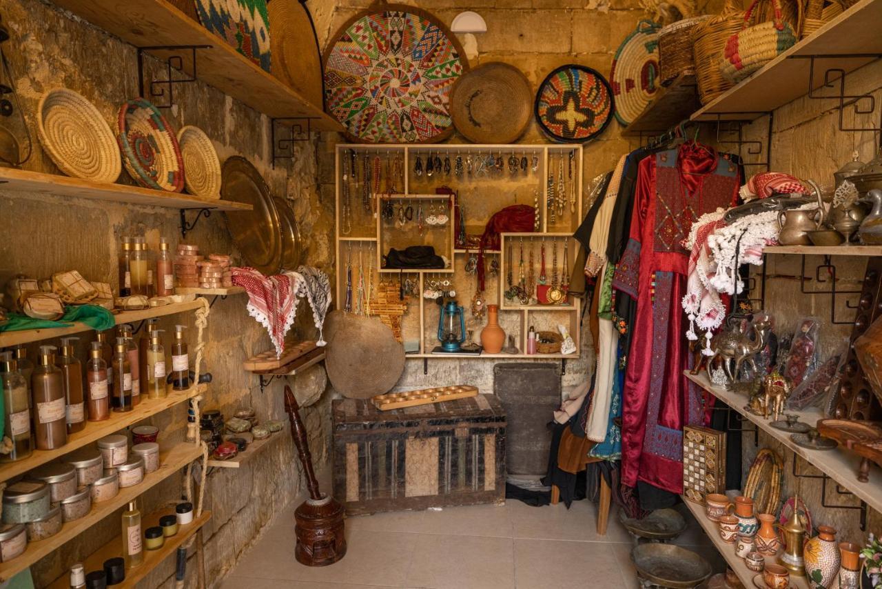 Jordan Heritage Madhafa อัลซอลท์ ภายนอก รูปภาพ